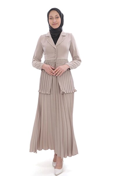 lodmela Costum detaliat cu lanț pliat bej 118