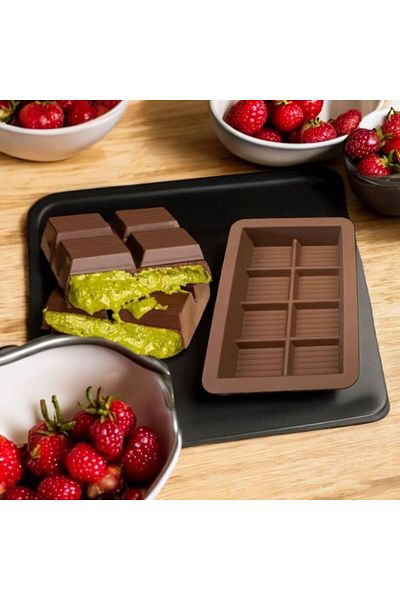 HOLLYHOME Silicone Dubai Chocolate Mold 8 Compartments 9X14Cm 1 Piece