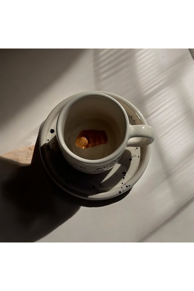 Livart ceramic Seramik Fincan 100 ml Nahlı Kupa Nın Fincan Boyutudur.