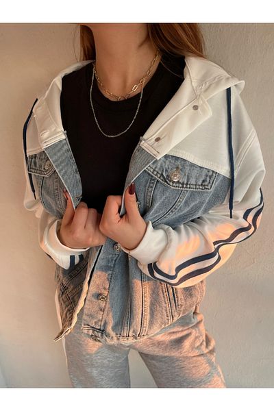 LEVURE Garnished Hooded Women's Denim Jacket