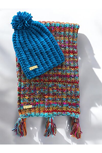 Clothes Box Hand Knitted Premium Thick Scarf Beanie Set