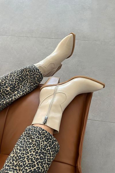 STRASWANS Jose Beige Women's Wrinkled Leather Heeled Boots