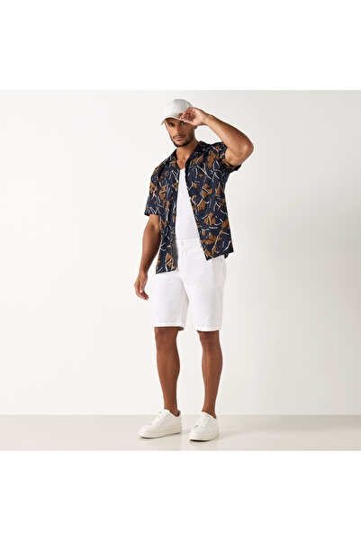 Iconic Solid Slim Fit Shorts with Button Closure
