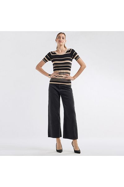 FAV Striped Round Neck T-shirt with Short Sleeves