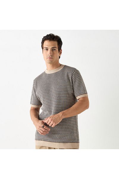 Iconic Textured Sweater with Round Neck and Short Sleeves