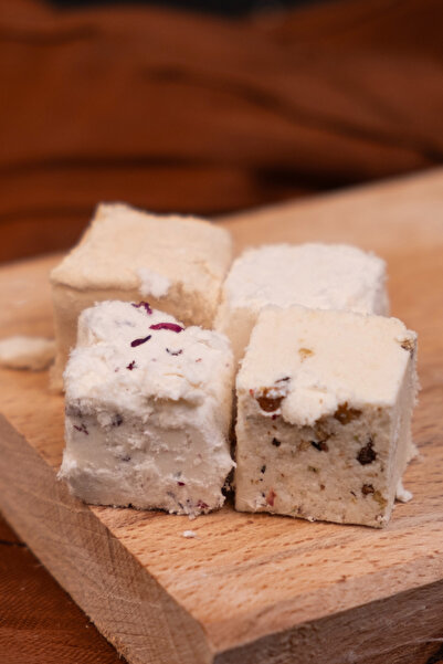 Leblebi Çarşısı حلوى الفستق المقطوعة - 400 جرام حلوى تقليدية