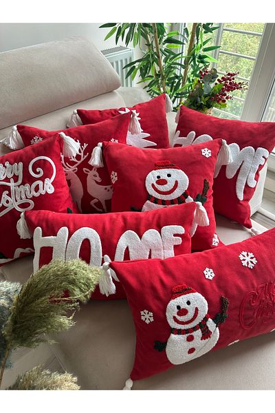 en gözde home New Year's Christmas Themed Punch Embroidered 7 Pieces Throw Pillow Cover