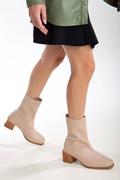 GULT Γυναικείες άνετες γυμνές μπότες με τακούνι 5 εκ. με αμβλύ δάχτυλο