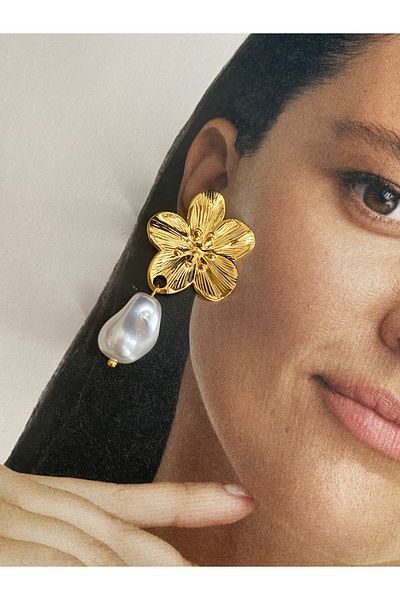 Pinery Jewels Stainless Steel Women's Earrings Pair with Leaf Dangle Pearls