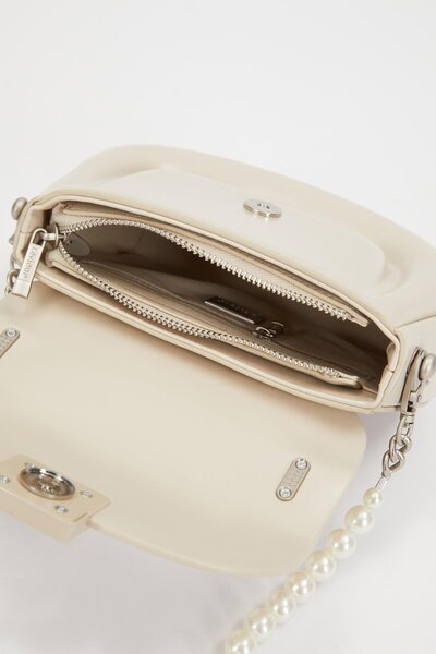 Levidor Gray Heart Accessory Handbag