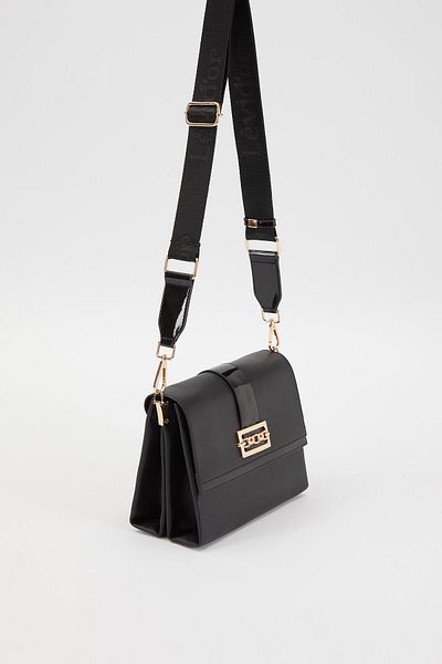 Levidor Black - Black Patent Leather Chain Buckle Detail Shoulder Bag