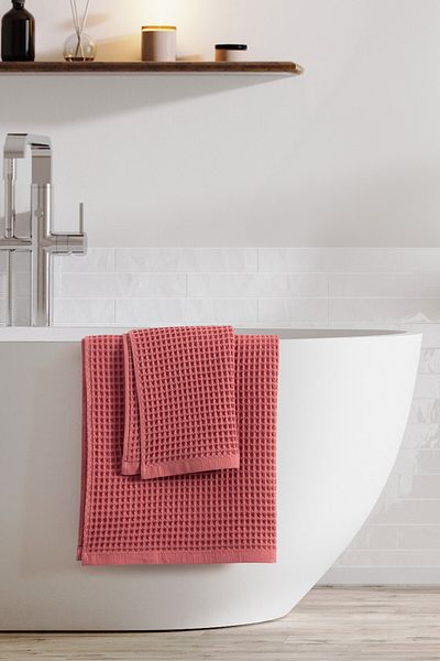 Sevim Waffle Patterned Set of 2 Bath Towels - Soft and High Water Absorbent 100% Cotton & Honeycomb - Brick Color