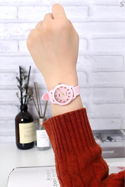 Q&Q Pink Color 10 Atm Waterproof Women's Wristwatch