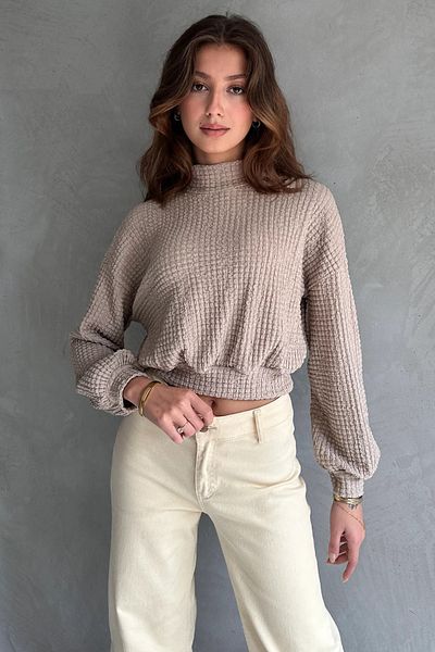 Fav Style Γυναικεία Crop Μπλούζα με υφή Mink - Stand γιακά και μανίκι νυχτερίδας