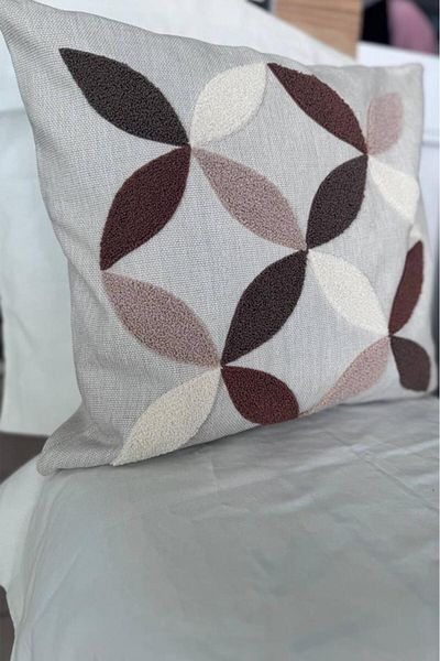 Çeyiz Diyarı Husa de Perna Brodata Ayla 2 Piese 45x45 Cm