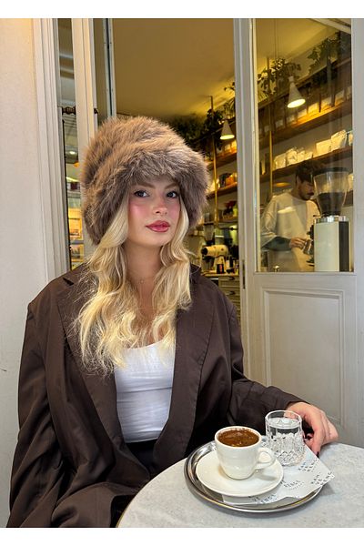 KİLİGİSTANBUL Плюшена руска шапка