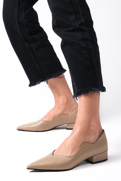 Mio Gusto Γυναικεία παπούτσια με χαμηλό τακούνι Gloria Genuine Leather Mink Color