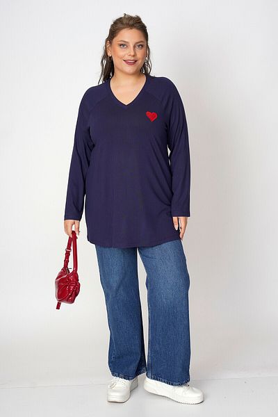 Büyük Moda Pulover tricotat subțire cu broderie inimă