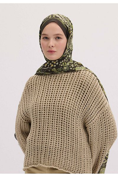Fresh Dark Green Valeria Patterned Shawl