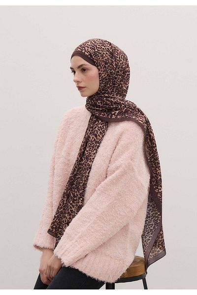 Fresh Plum Dried - Tiny Leopard Patterned Shawl