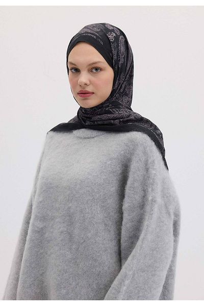 Fresh Purple Patterned Freda Shawl