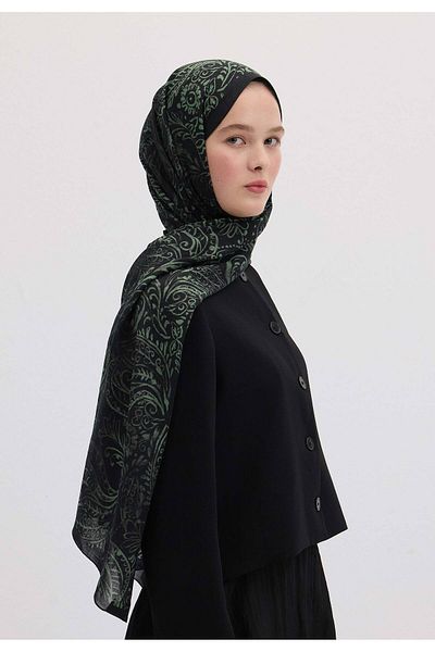 Fresh Green Freesia Patterned Shawl