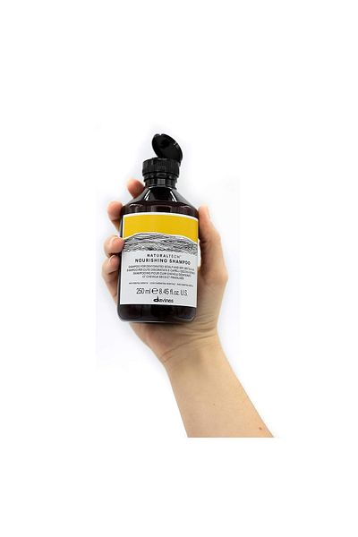 Davines Krasota Nounou Nourishing Shampoo Protective Nourishing Shampoo 250ml 8004608241997 All Kr.8345.P122