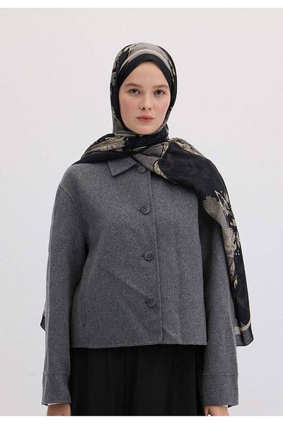 Fresh Metallic Gray Siena Patterned Shawl