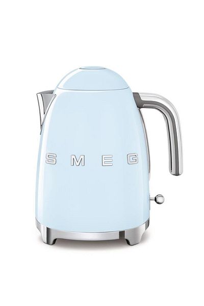 SMEG غلاية باللون الأزرق الباستيل - موديل Klf03pbeu