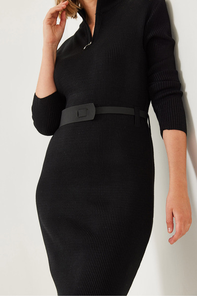 Bianco Lucci Kadın Yakası Fermuarlı Kemerli Uzun Triko Elbise 60351145