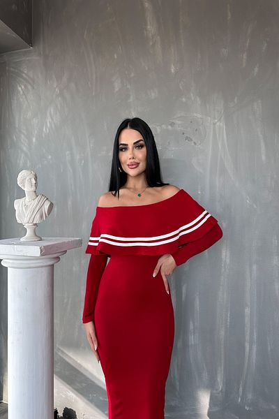 LİLA İSTANBUL Rochie de tricotaj cu guler Madonna cu design special