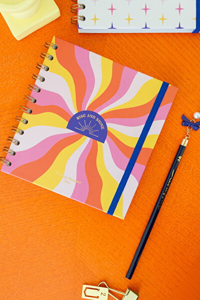 Matt Notebook Комплект от 2 квадратни спираловидни седмични дневника и тефтера за 2025 г., 15x15 см