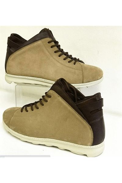 İriadam حذاء رجالي من جلد البقر Sand Nubuck - مقاس كبير 45-50، مقاس واسع مريح