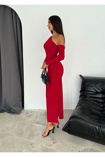 badibadii Sandy Fabric One-Shoulder Long Dress – Elegant and Fitting Design