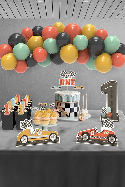Hey Parti Σετ για πάρτι γενεθλίων Fast One 1 Year Old - Θέμα ρετρό αυτοκινήτου, Midi Concept με τρόλεϊ