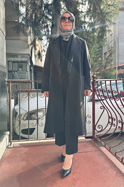 MissWhence كاب أسود - تفاصيل سحاب وحزام 36411