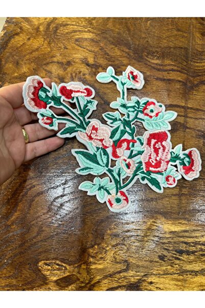 Gönülden Tasarım 21X17 CM ÜTÜ İLE YAPIŞAN RENKLİ ÇİÇEK ARMA DİKİŞ APLİKE