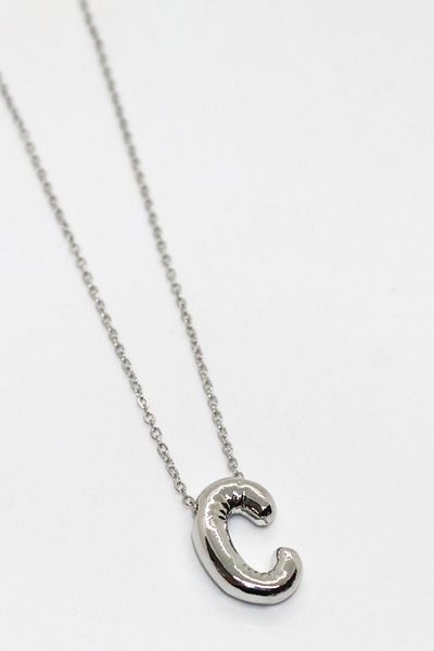EUROMODA Simple Chain Letter Necklace with Letter Design
