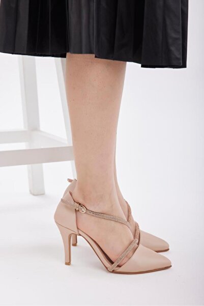 derinet Taşlı Kadın Topuklu Ayakkabı