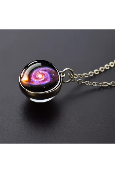 Store Cam küre kolye