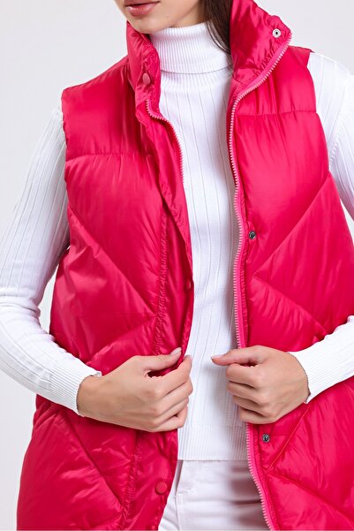 Nesil Γυναικείο φουσκωτό γιλέκο με ζιγκ-ζαγκ κοψίματα