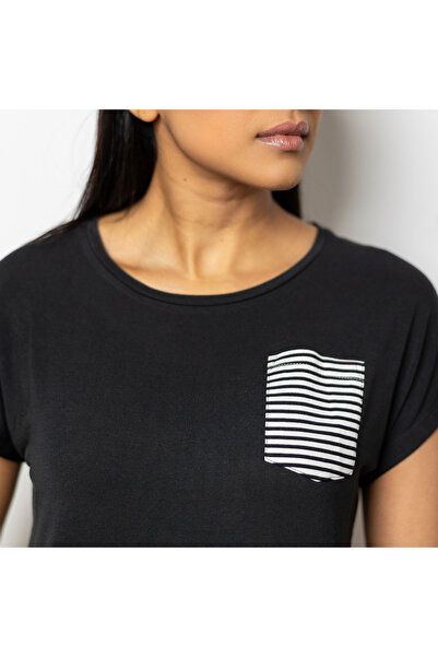 Aadaraya Solid T-shirt and Striped Shorts Set