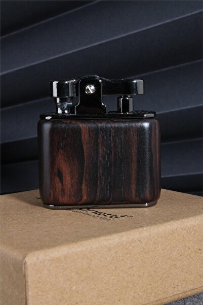 Silvio Monetti Kahverengi Renk Ahşap Desenli Benzinli Çakmak 24CSM889TR03