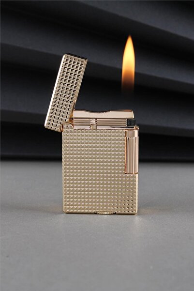 Silvio Monetti Kabartmalı Kapaklı Alevli Kareli Desenli Gazlı Çakmak CAKSM067T