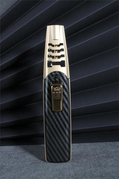 Silvio Monetti Altın Renk Güçlü Karbon Desen Metal Başlık Pürmüz Gazlı Çakmak 24csm898mr02