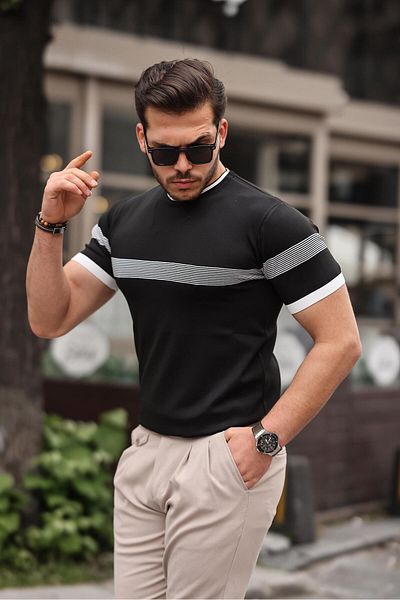 Miron Tricou negru cu dungi cu decolteu - 2418