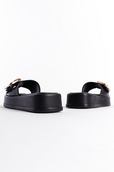 Capone Outfitters Damen-Hausschuhe mit Keilabsatz und Schnalle