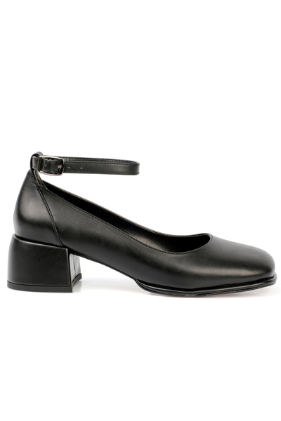 Capone Outfitters Tompa orrú bokapánt Mary Jane cipő