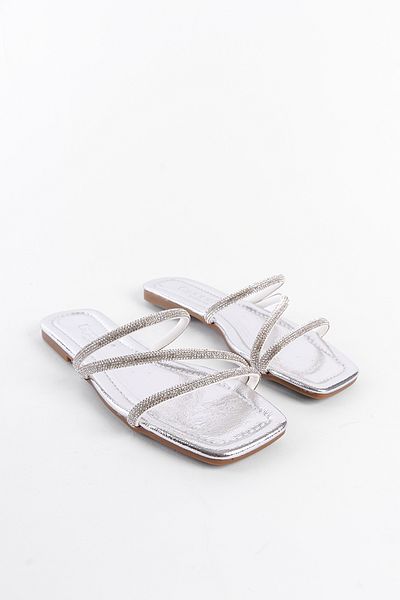 Capone Outfitters Damen-Hausschuhe mit flachem Absatz und gesteppten 3-Streifen-Muster