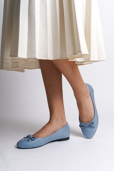 Capone Outfitters Damen-Ballerinas aus echtem Leder mit Schleife und runder Spitze